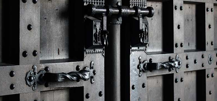steel entry door repair in Santa Maria